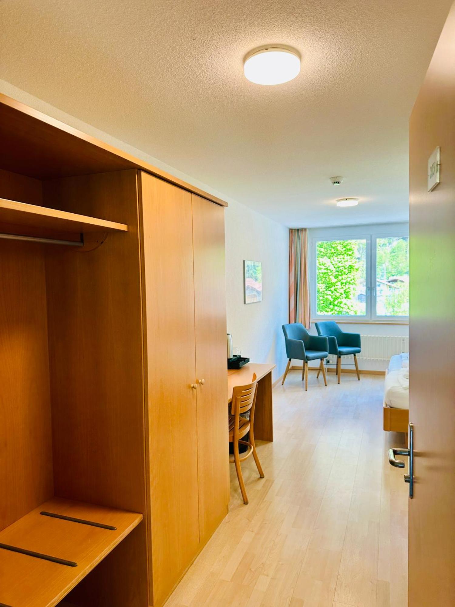 Hotel Rebstock Meiringen Extérieur photo